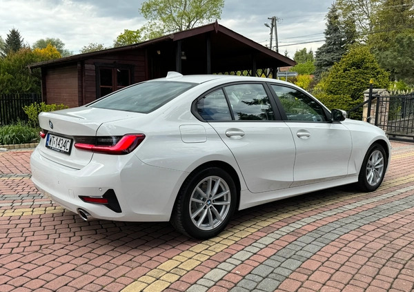 BMW Seria 3 cena 124500 przebieg: 49000, rok produkcji 2020 z Kamieńsk małe 232